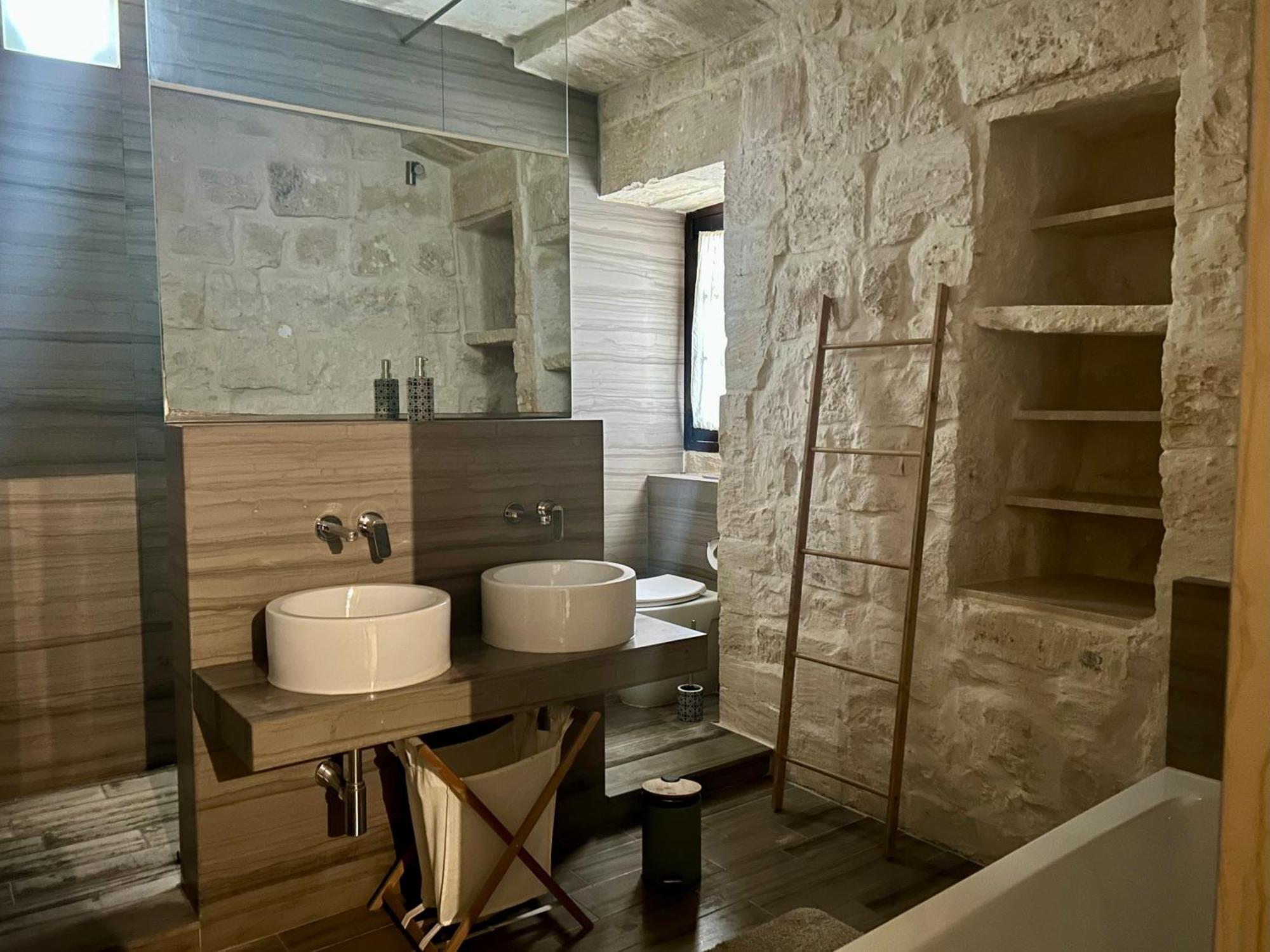 Traditional House Of Character With Terrace - Central, Cozy & Calm Apartamento Birkirkara Exterior foto